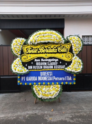 Papan Bunga Duka di Gunung Ibul Barat
