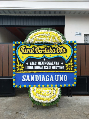 Papan Bunga Duka di Gunung Ibul Barat